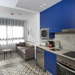Tgna Cervantes 8 Apartment